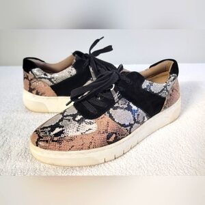 Womens Naturalizer Hadly Snake Print Sneaker| Size 6.5